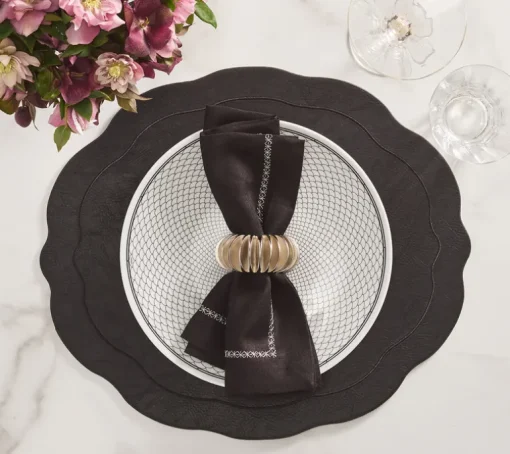 Classic Napkin Black Set of 4