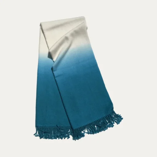 Dip Dye Throw Peacock