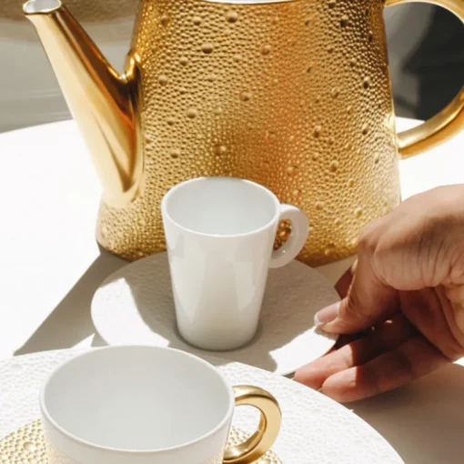 Ecume Gold Dinnerware