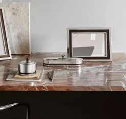 Manhattan Picture Frame