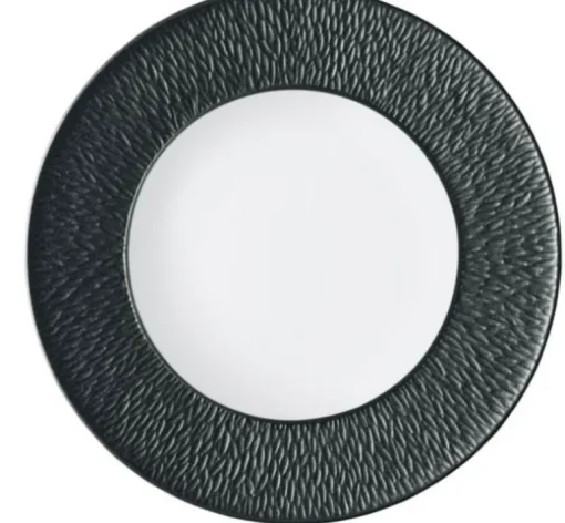 Mineral Irise Dinnerware Black