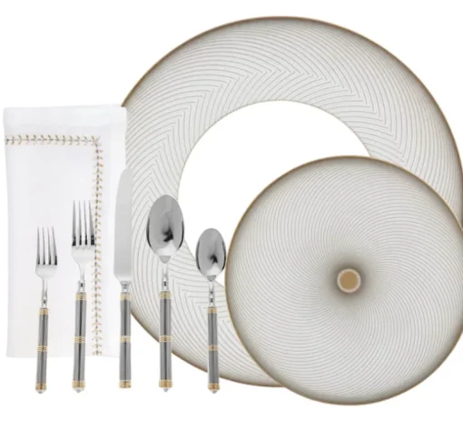 Oskar Dinnerware