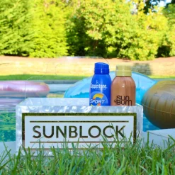 Porter Acrylic Sunblock Caddy - White & Gold
