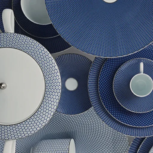 Tresor Dinnerware Blue